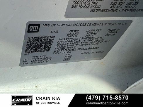 Used 2024 GMC Sierra 1500 AT4 w/ AT4 Premium Package AWD/4WD image 30