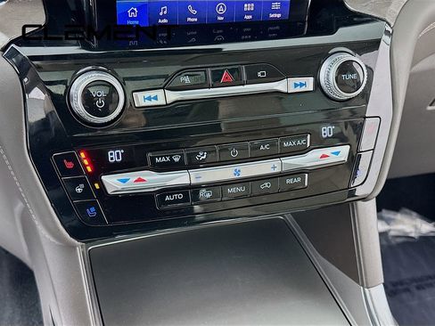 Certified 2021 Ford Explorer Platinum w/ Equipment Group 601A image 22