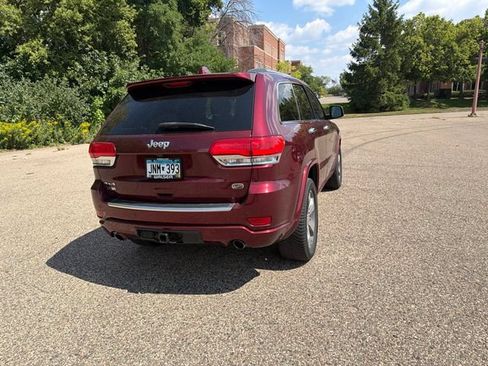 Used 2016 Jeep Grand Cherokee Overland w/ Advanced Technology Group AWD/4WD image 29