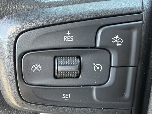 Used 2024 Chevrolet Silverado 2500 Custom w/ Custom Value Package AWD/4WD image 14