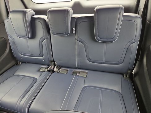 Used 2026 INFINITI QX80 4WD w/ Sport Exterior Package image 9
