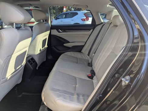 Used 2018 Honda Accord EX-L image 17