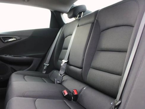 Used 2024 Chevrolet Malibu LS image 28