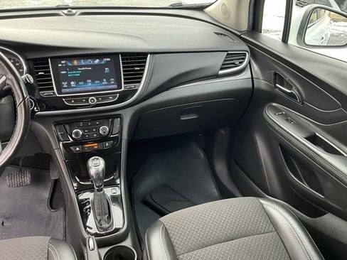 Used 2019 Buick Encore Preferred image 29