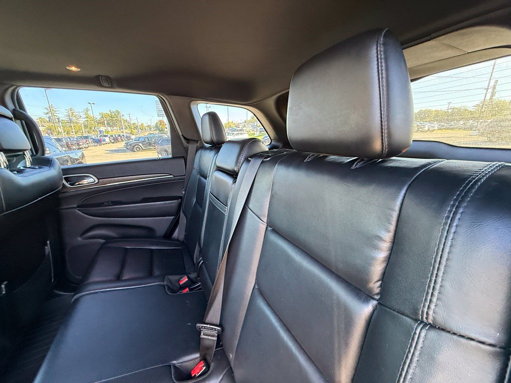 Used 2018 Jeep Grand Cherokee Limited AWD/4WD image 25