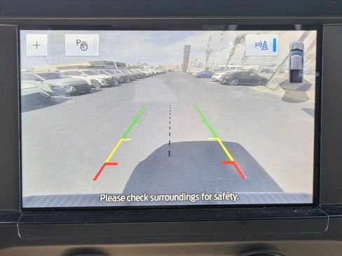 Used 2023 Ford F150 XLT image 14