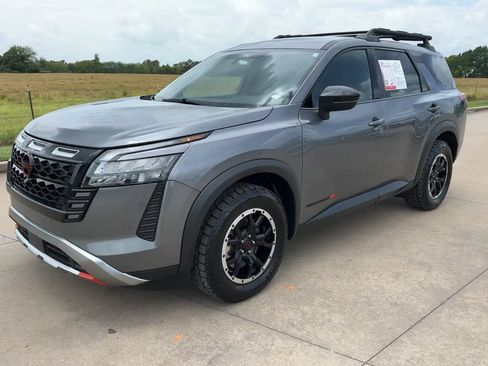 Used 2026 Nissan Pathfinder Rock Creek AWD/4WD image 4