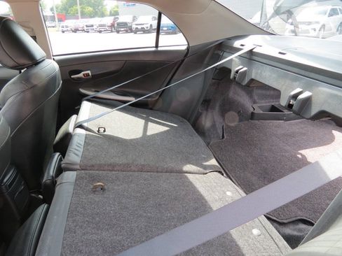Used 2010 Toyota Corolla S FWD image 16