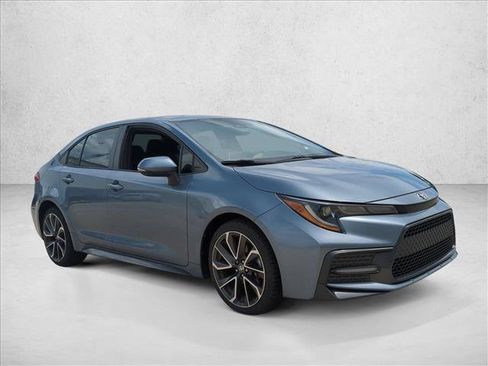 Certified 2020 Toyota Corolla SE FWD image 3