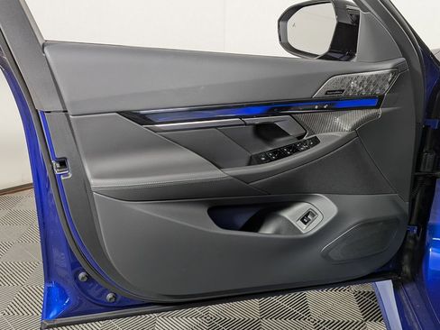 New 2026 BMW M5 Touring AWD/4WD image 10