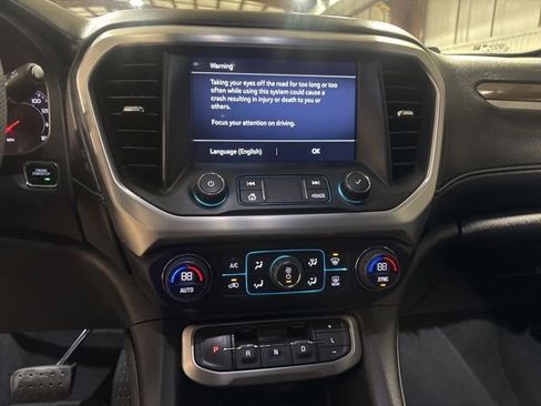 Used 2021 GMC Acadia SLE w/ Driver Convenience Package image 16