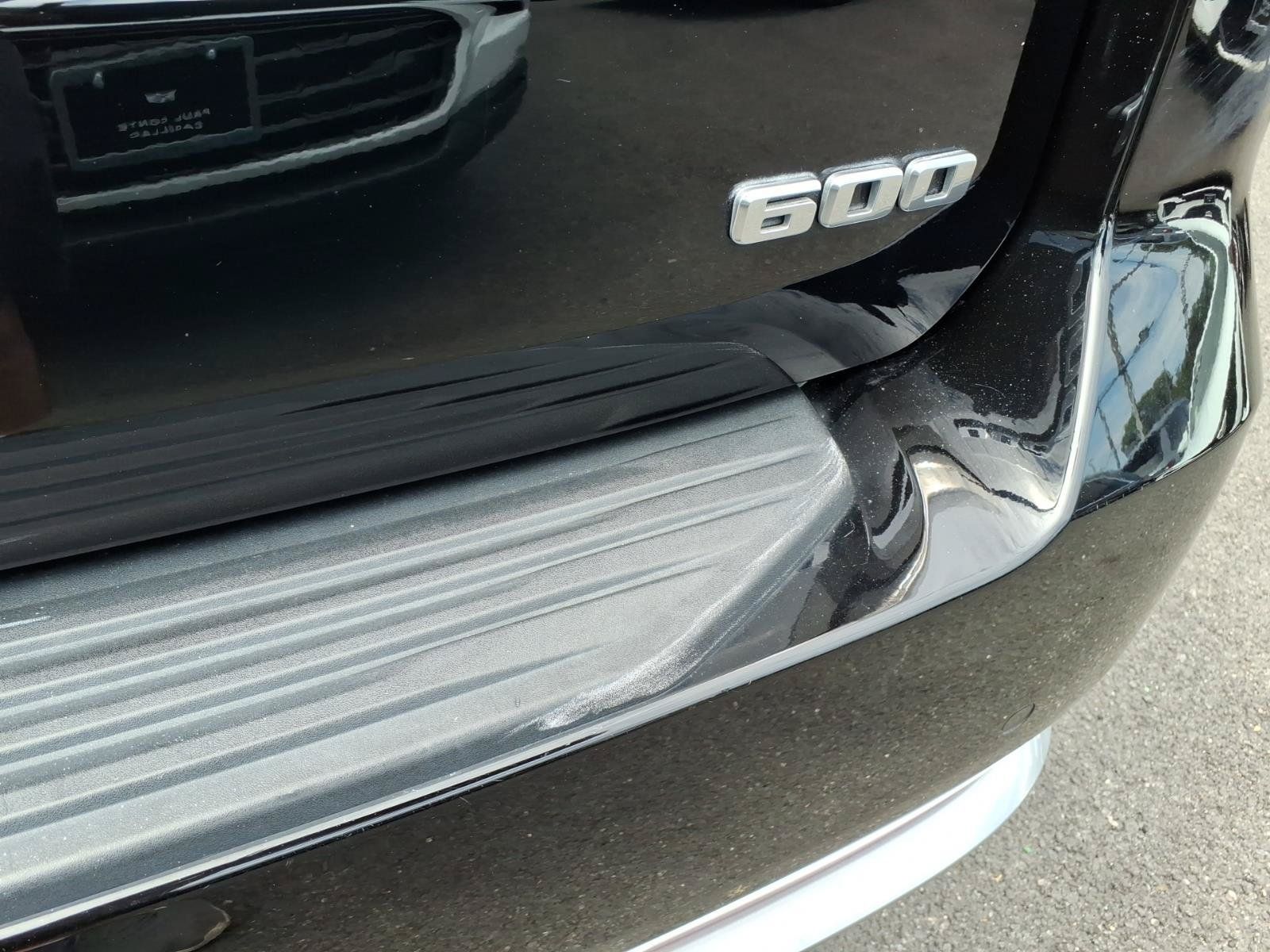 Certified 2023 Cadillac Escalade Premium Luxury w/ LPO, Floor Liner Package AWD/4WD image 11