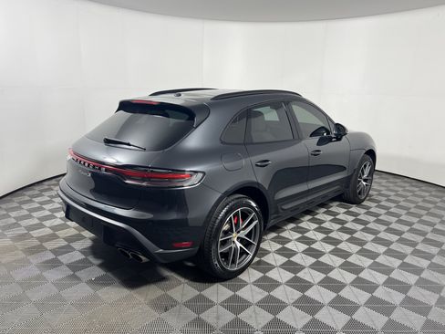 Certified 2024 Porsche Macan S AWD/4WD image 7
