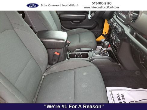 Used 2018 Jeep Wrangler Unlimited Sport S image 24