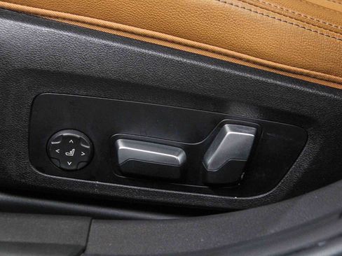 Certified 2023 BMW M340i xDrive w/ Premium Package image 21