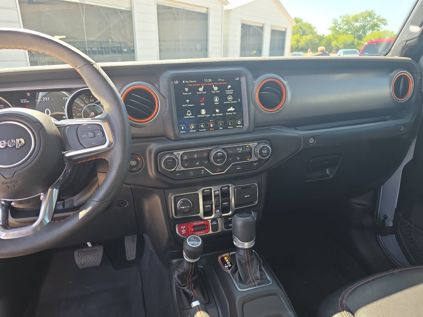 Used 2023 Jeep Gladiator Mojave w/ LED Lighting Group AWD/4WD image 17