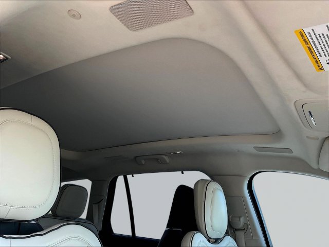 Used 2023 Lincoln Aviator Black Label AWD/4WD image 29