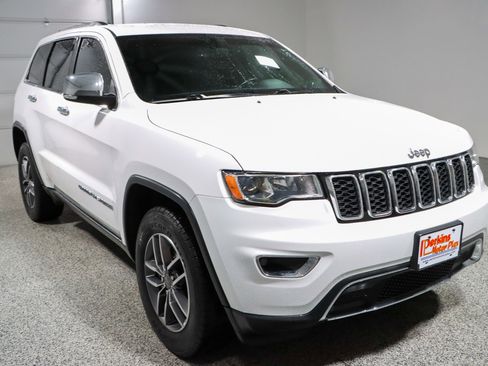 Used 2019 Jeep Grand Cherokee Limited AWD/4WD image 5