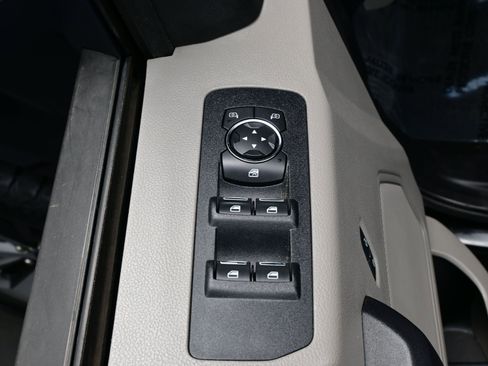 Used 2019 Ford F150 XL w/ Equipment Group 101A Mid image 10