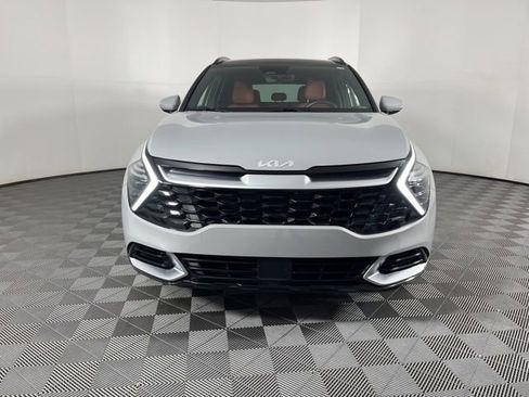 Used 2025 Kia Sportage SX image 4