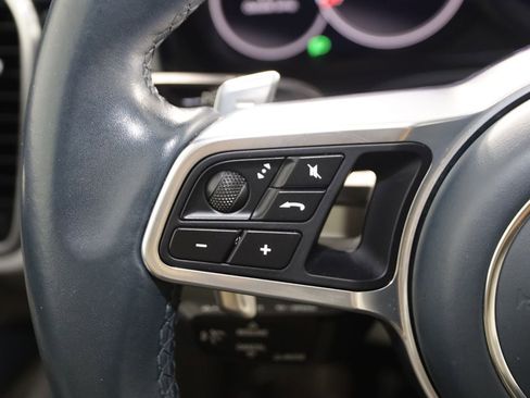 Used 2020 Porsche Cayenne AWD/4WD image 44