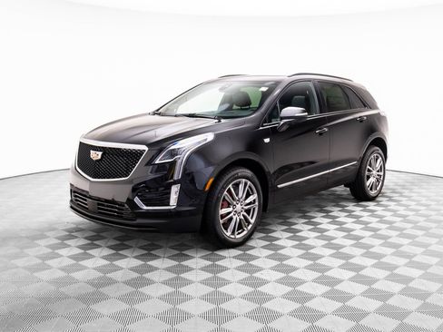 New 2026 Cadillac XT5 Sportv w/ LPO, Floor Liner Package image 3