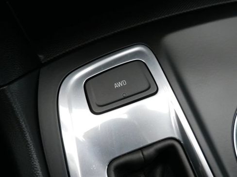 Used 2024 Chevrolet Equinox LS w/ LS Convenience Package AWD/4WD image 18