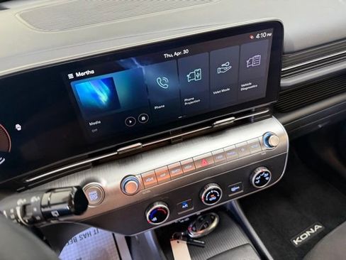 Certified 2024 Hyundai Kona SE AWD/4WD image 29