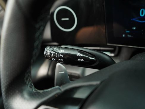Used 2025 Hyundai Elantra N FWD image 34