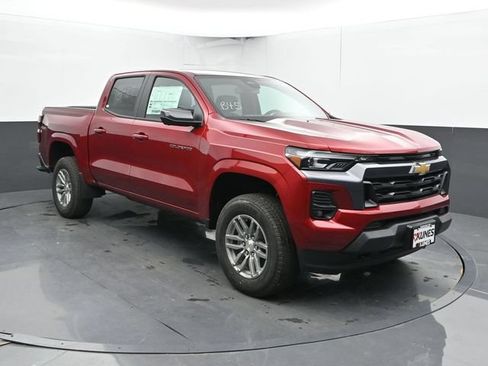 New 2026 Chevrolet Colorado LT w/ LT Convenience Package AWD/4WD image 5