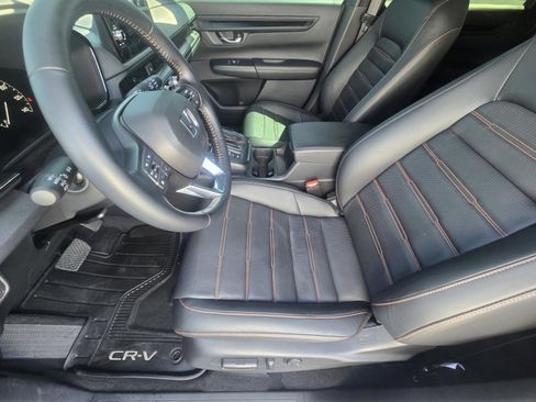 Used 2025 Honda CR-V Sport-L image 11