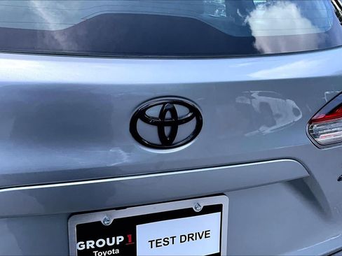 Used 2023 Toyota Corolla Cross AWD Hybrid image 31
