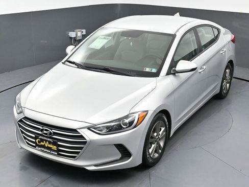 Used 2018 Hyundai Elantra SEL image 41