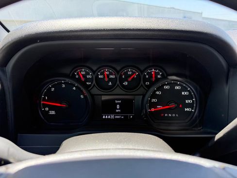 Used 2025 Chevrolet Silverado 2500 Custom w/ Custom Value Package AWD/4WD image 10