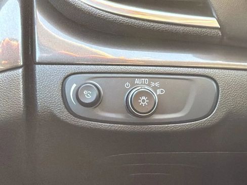 Used 2019 Buick Encore Preferred image 15