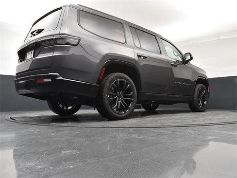 New 2026 Jeep Grand Wagoneer Summit image 24