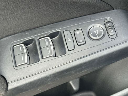 Certified 2025 Honda Civic Sport image 17