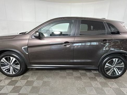 Used 2024 Mitsubishi Outlander Sport SE AWD/4WD image 6