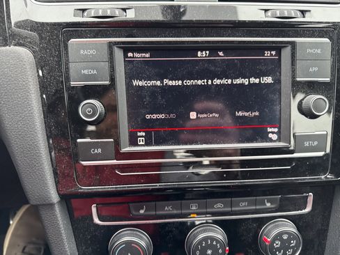 Used 2019 Volkswagen GTI Rabbit Edition image 17