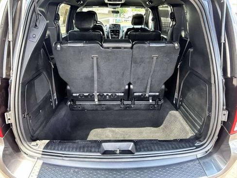 Used 2017 Dodge Grand Caravan GT FWD image 10