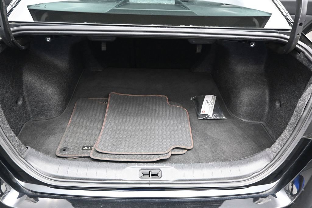 Certified 2024 Nissan Altima 2.5 SR FWD image 14