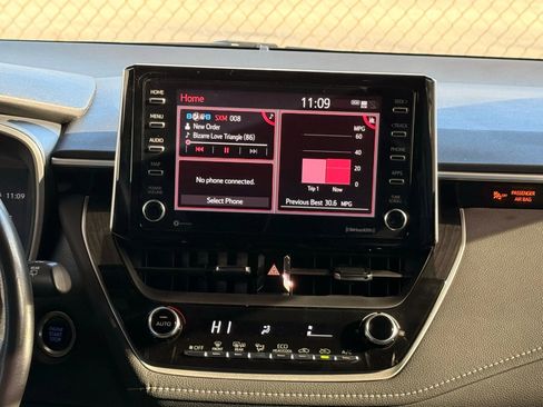 Used 2021 Toyota Corolla SE image 28