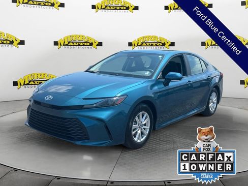 Used 2025 Toyota Camry LE FWD image 1