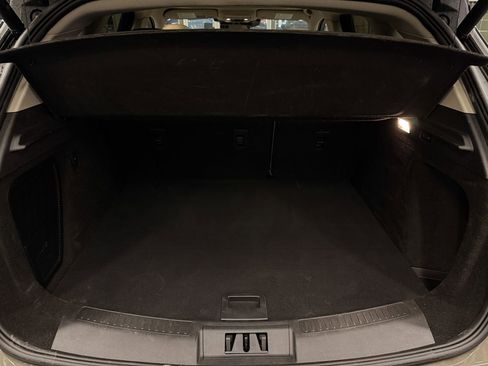 Used 2025 Lincoln Corsair AWD w/ Equipment Group 101A image 19