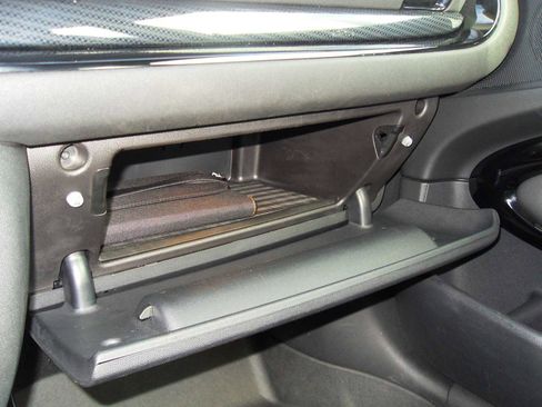 Used 2022 MINI Cooper Clubman S image 36