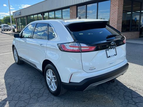 Used 2023 Ford Edge SEL w/ Convenience Package AWD/4WD image 8