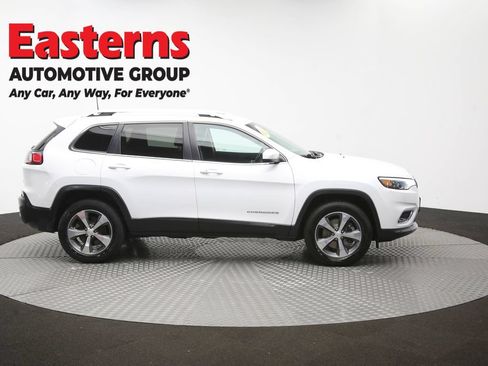 Used 2019 Jeep Cherokee Limited AWD/4WD image 46