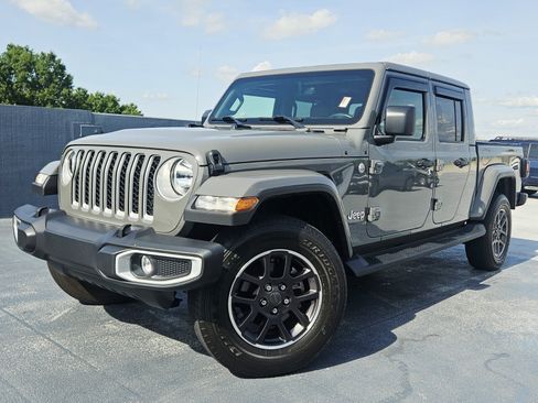 Used 2022 Jeep Gladiator Overland w/ Popular Equipment Package AWD/4WD image 1