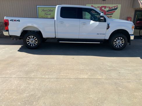 Used 2020 Ford F250 Lariat image 5