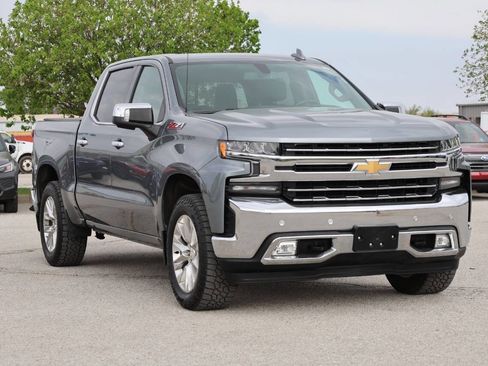 Used 2020 Chevrolet Silverado 1500 LTZ image 4